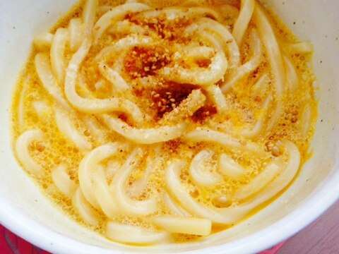 釜たまワサビチーズうどん